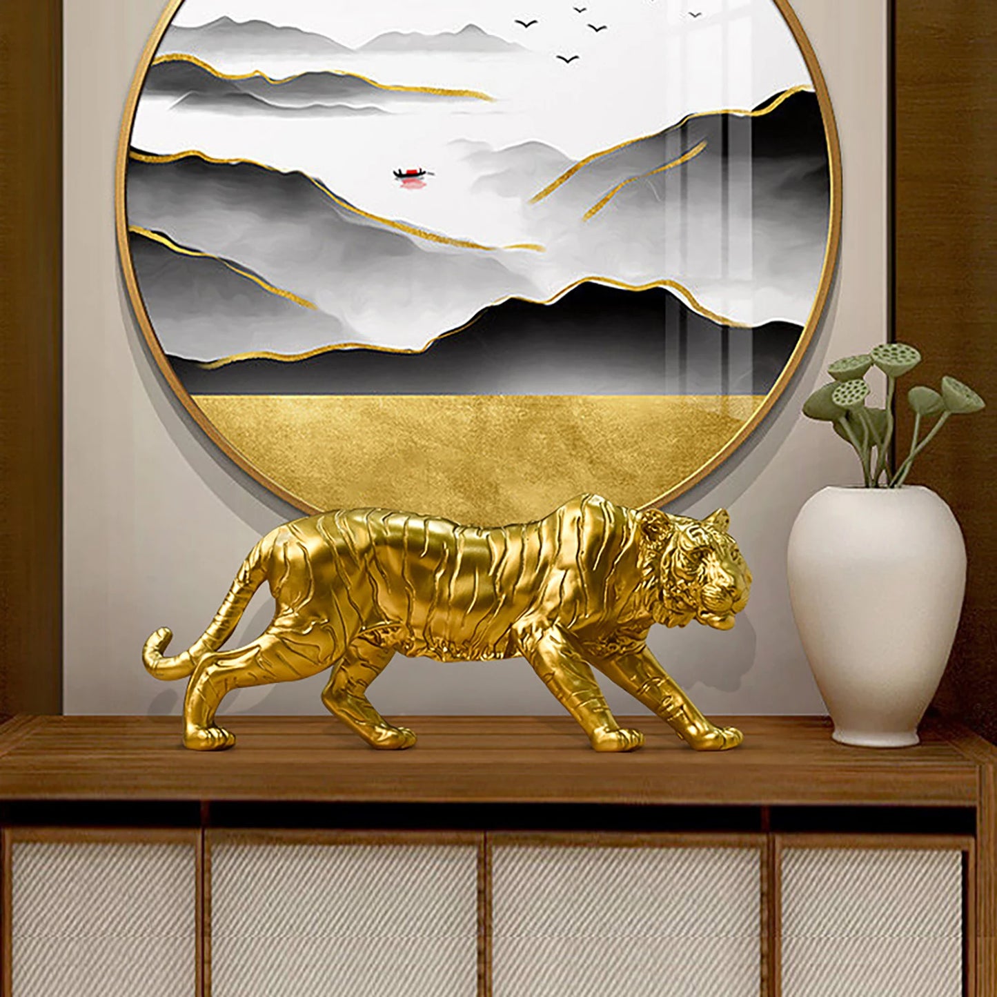 Resin Tiger Casting Animal Figurine Christmas Gift Gold Modern Tiger Sculpture Artworks Collectibles for Home Living Room Decor