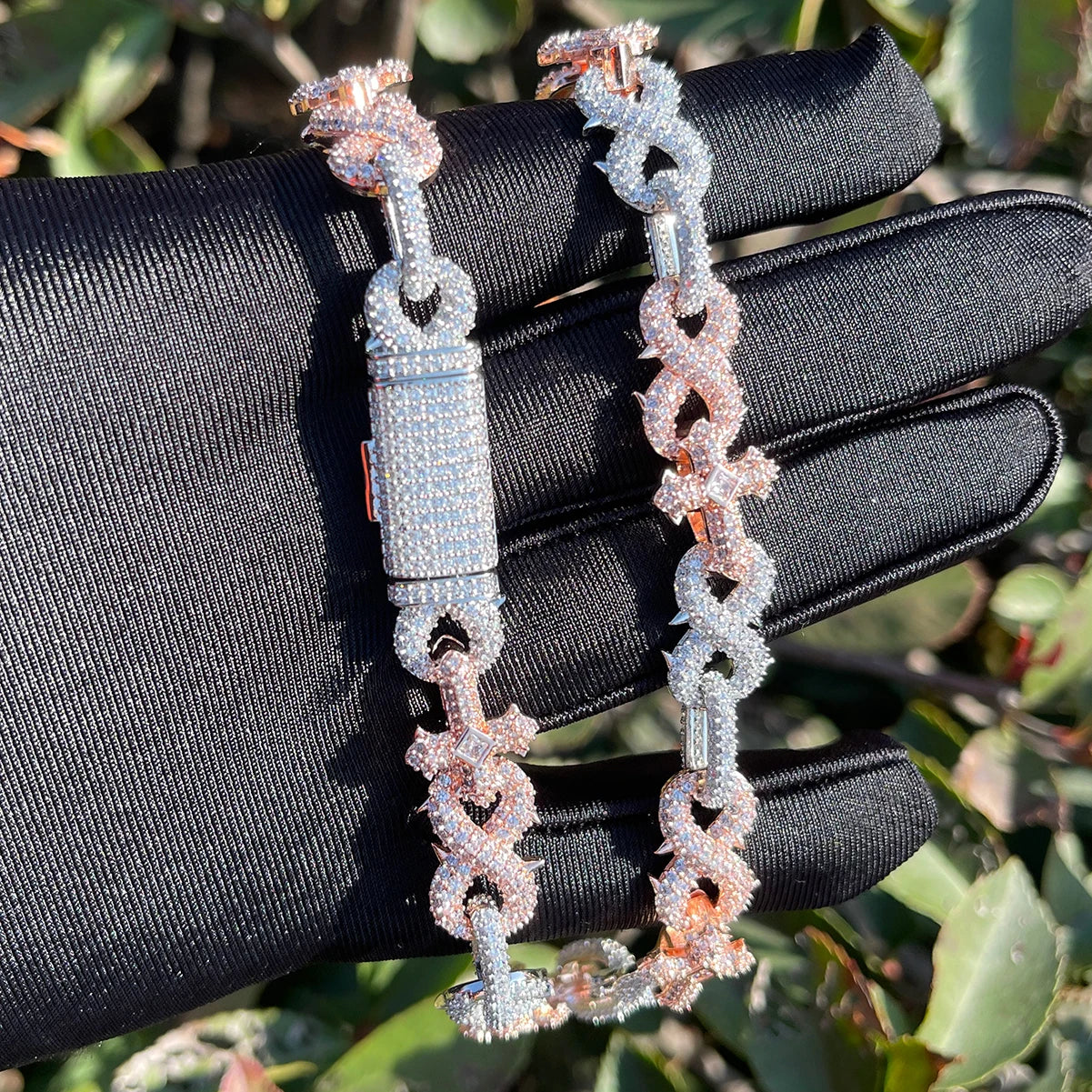 Bubble Letter Prong Necklace Choker for Women Iced Out Cross Infinity Cuban Link Chain Zirconia Real Gold Plated Hip Hop Jewelry