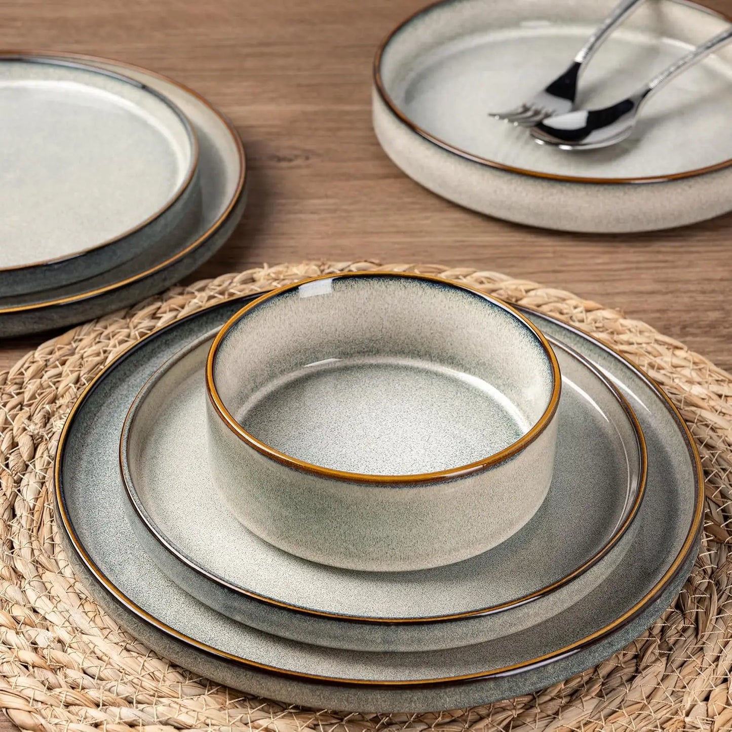 Ceramic Dinnerware Sets for 6, 18 Pieces Stoneware Plates and Bowls Sets, Reactive Glaze Stackable Dish Set -Scratch Resistant,