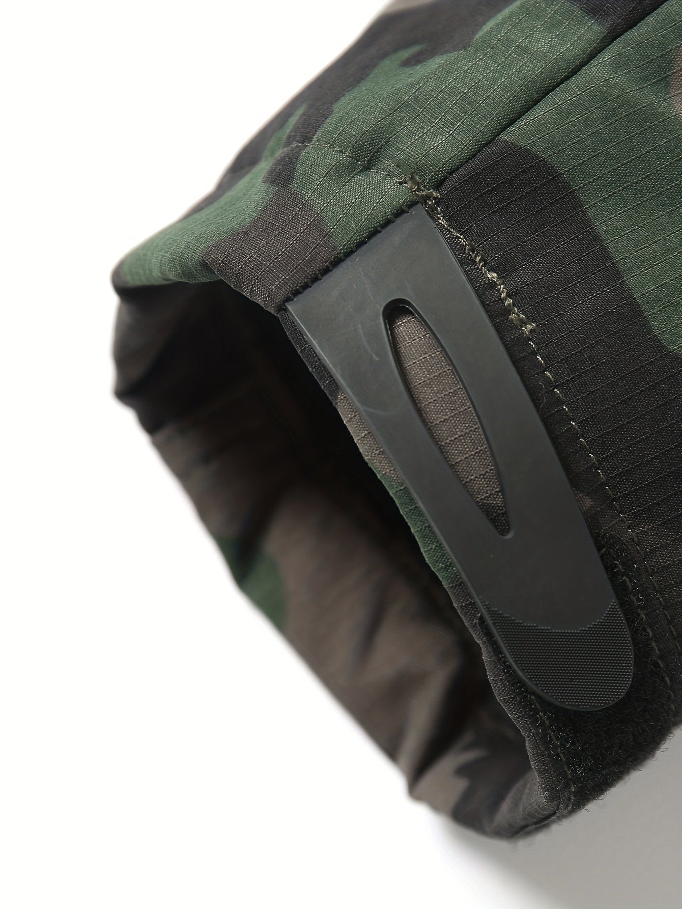 Thick Fleece Jacket And Long Pants for Men, Designed for Autumn And Winter, Featuring a Hood And Multiple Pockets, Ideal for Warm Workwear And Casual Outdoor Activities.