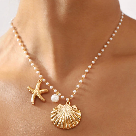 Collarbone Necklace with Seashell Pendant Safe Material Excellent Texture Necklace for Women Teen Girlfriend