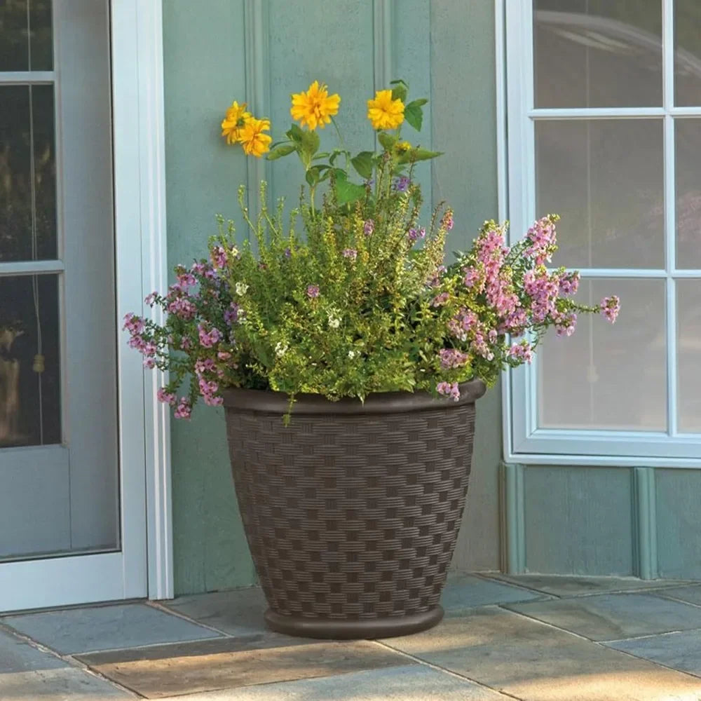 18 Inch Plastic Wicker Decorative Garden Flower Planter Planting Pots for Garden, Backyard (4 Pack)