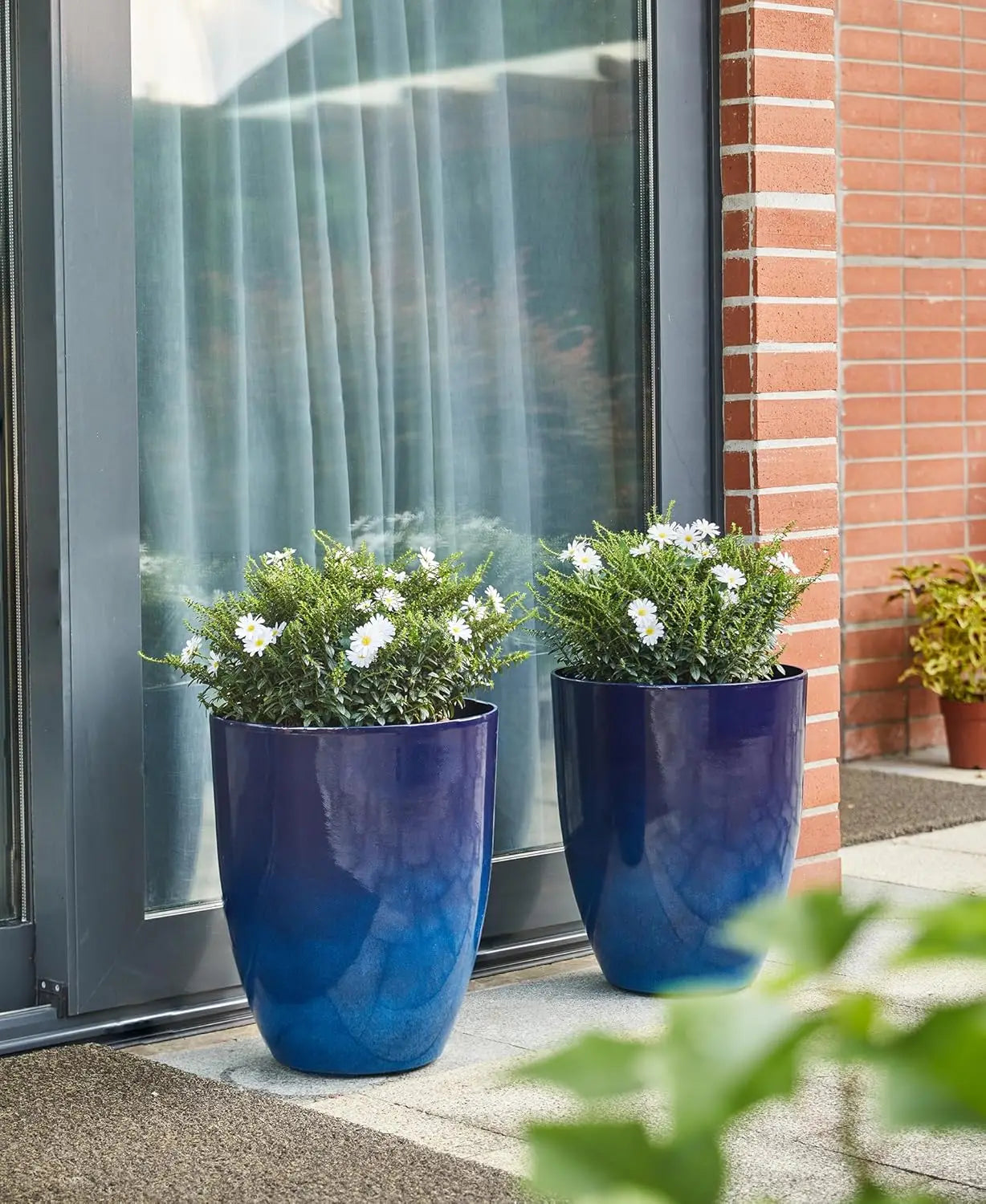 16.75" H Garden Tall Planter Pots,Set of 2 Morden Round Faux Ceramic Tall Planter with Drainage Holes,Large Flower Pots
