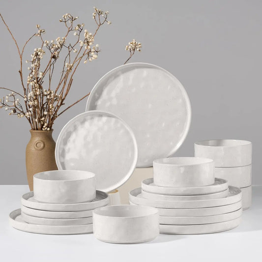 Dinnerware Sets, 18-Piece Plates and Bowls Set, Stoneware Dish Set for 6, Ceramic Dinnerware for Home Restaurant, Chip and Scrat