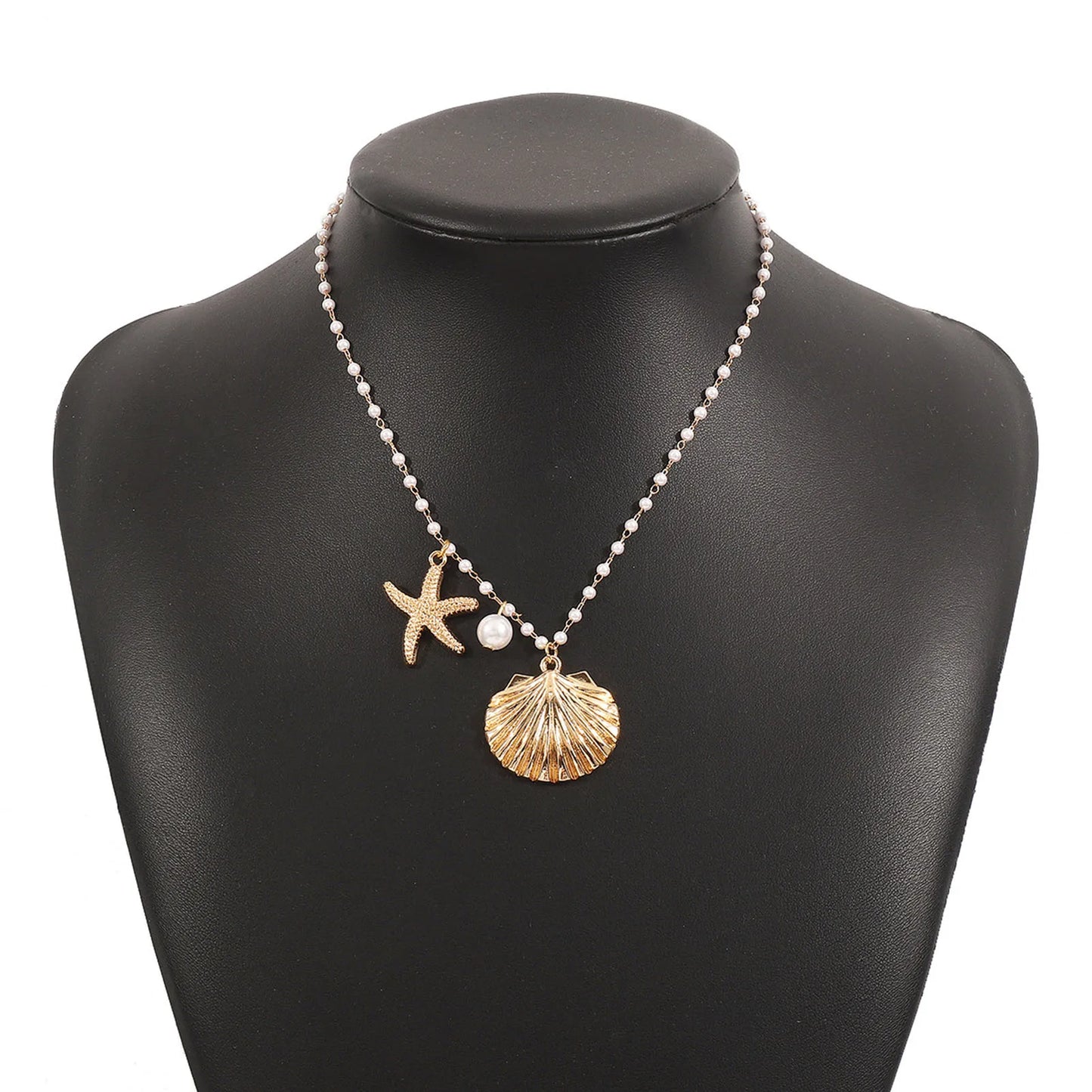 Collarbone Necklace with Seashell Pendant Safe Material Excellent Texture Necklace for Women Teen Girlfriend