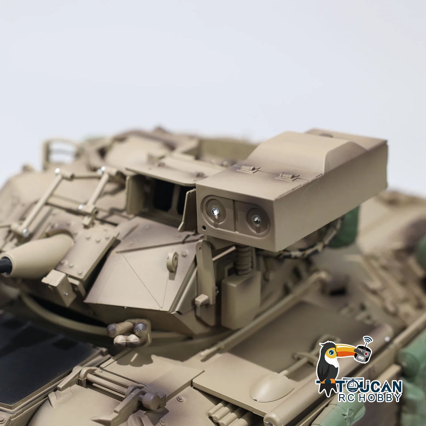 US Stock RTR Tongde 1/16 Scale RC Military Tank M2A2 Bradley Radio Control Panzer Metal Tracks Wheels Barrel Recoil Smoking Toy