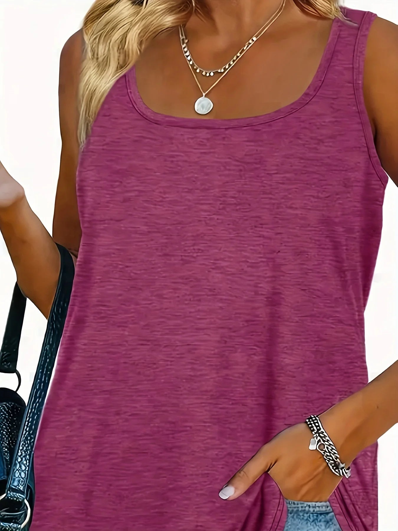 Plus size women's solid color polyester fiber with elastic summer U-neck dolphin hem simple with classic of American casual vest
