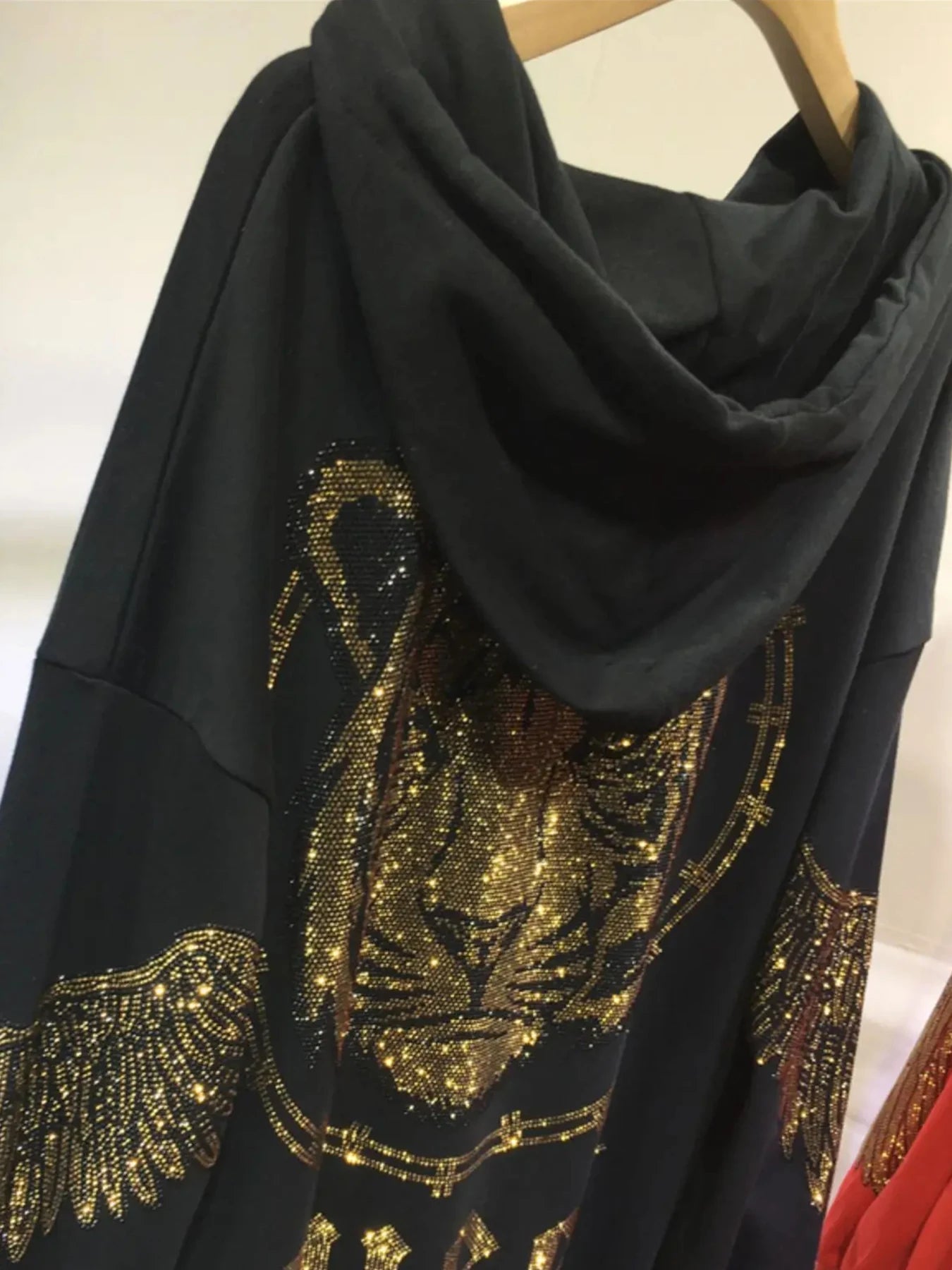 Plus Size Zip-Up Hoodie Tiger Rhinestones Graphic Top Jacket With Pocket for Women Oversized Hooded Sweatshirt Sparkling