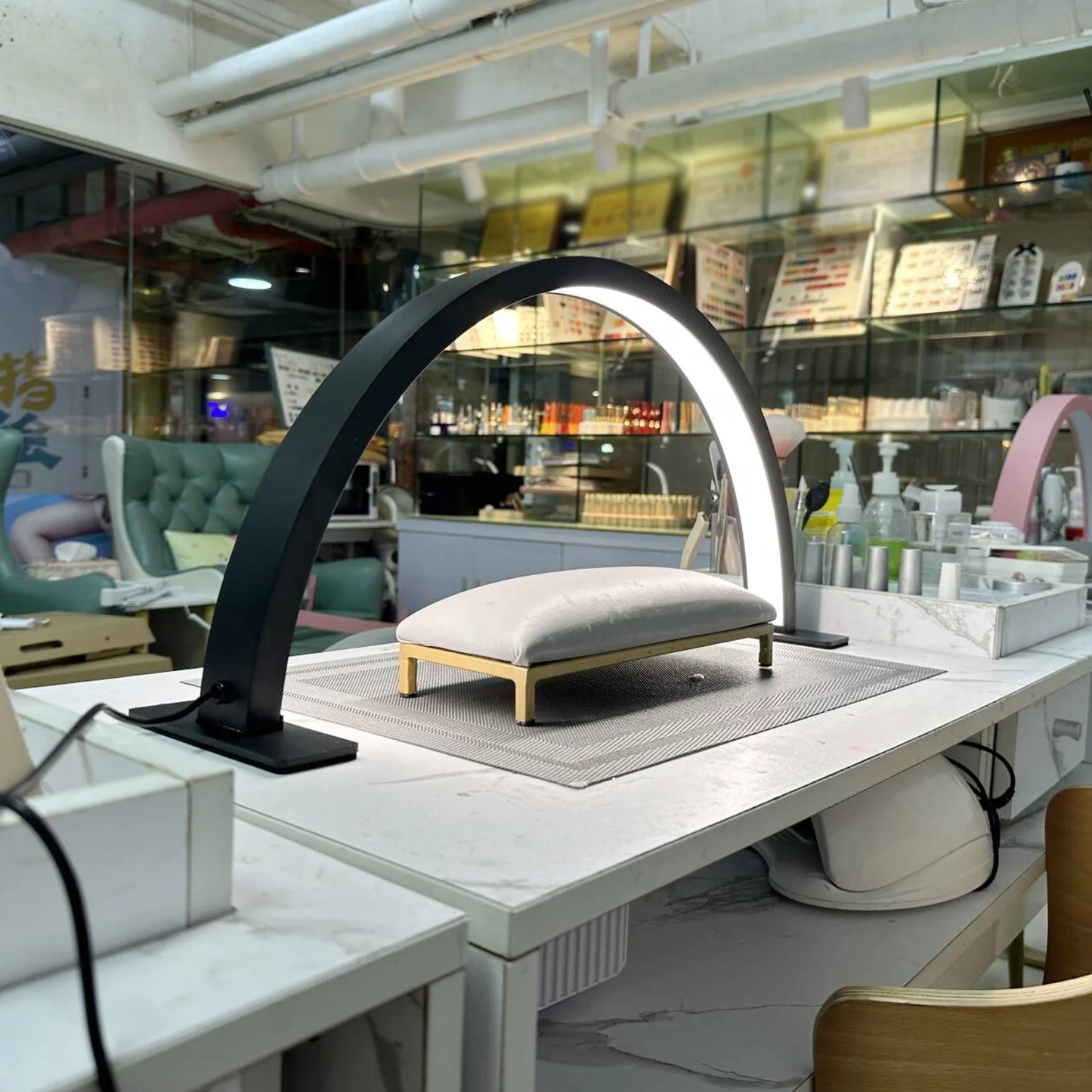 22-inch desk lamp, half-moon LED nail light, nail technology light, three colors of light, adjustable brightness