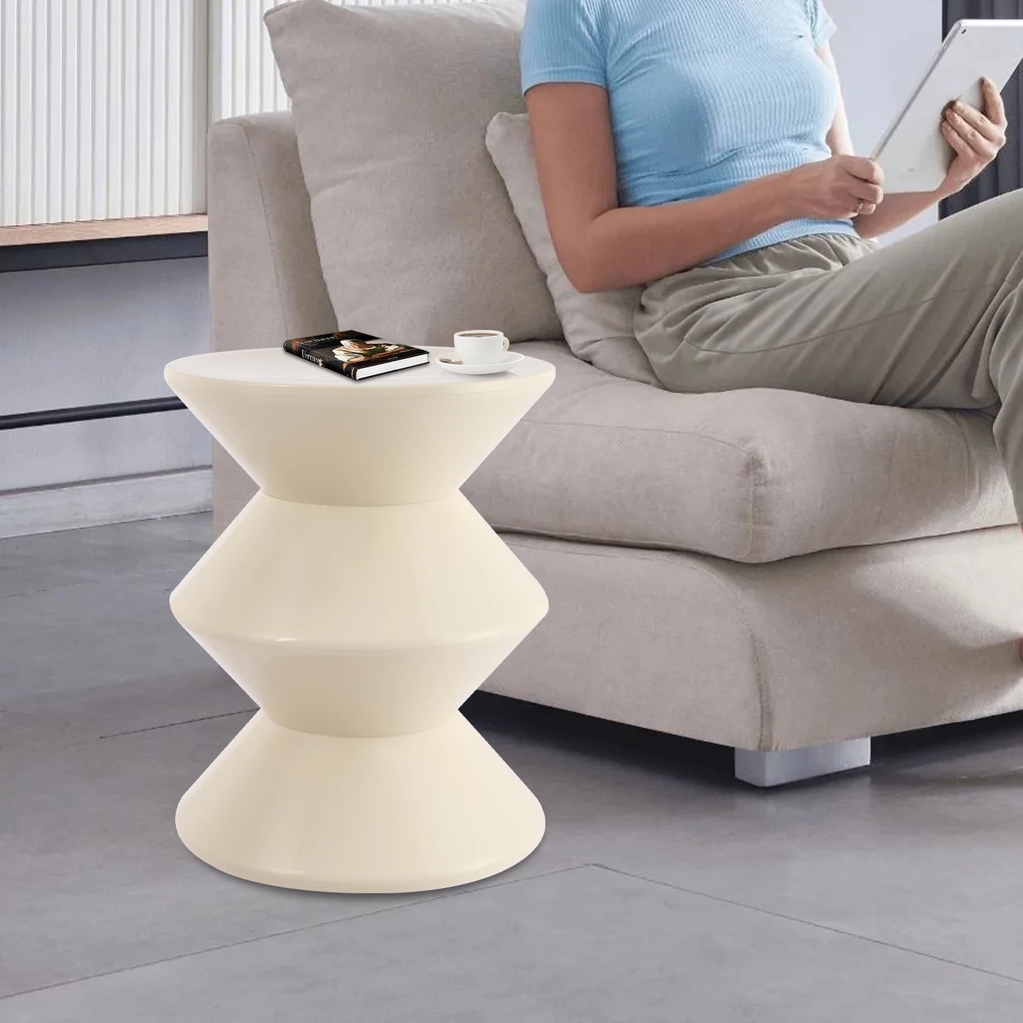 Sofa Side Table Modern White Round End Table Sitting Chair Sofa Side Bedside End Table for Living Room Bedroom Interiors