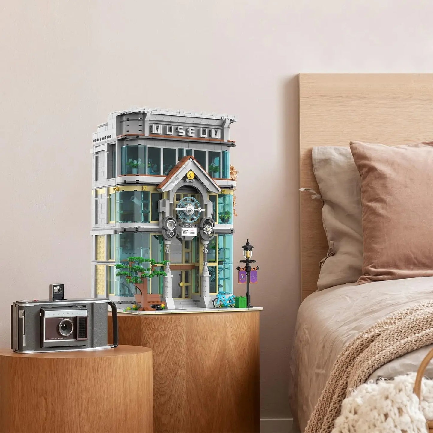 Building Blocks for Adults Science Museum, House Model Display and Collection Office Room Decor, City Technology Construction Se