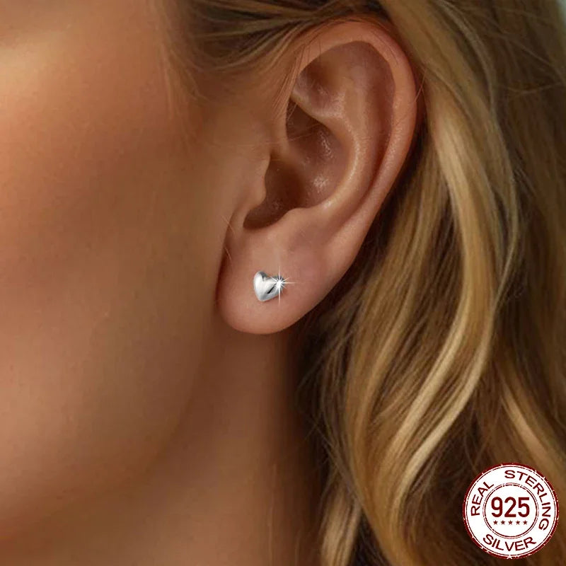 925 Sterling Silver Mini Heart Stud Earrings Platinum Plated Simple Earrings for Women Sweet Fine Jewelry Gift