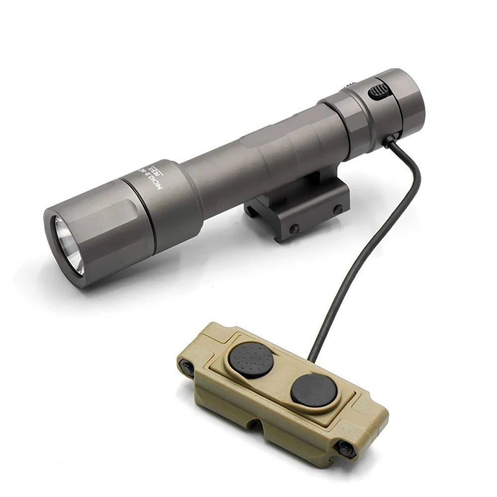 Flashlight Scout Light Hight Power 1400 Lumens REIN 2.0 Hunting Lamp Dual Function Pressure Switch For 20mm Picatinny Rail