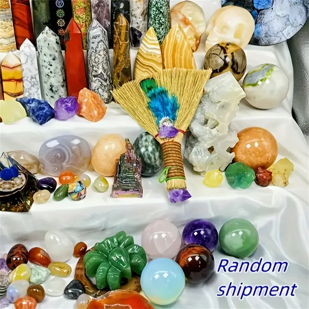 1pc 4LB/6LB A luxurious crystal gift box, containing various crystal center decorations, including different shaped towers,